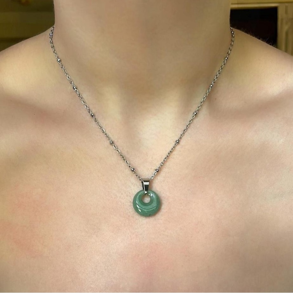 Silver Green Aventurine Stone Pendant Necklace